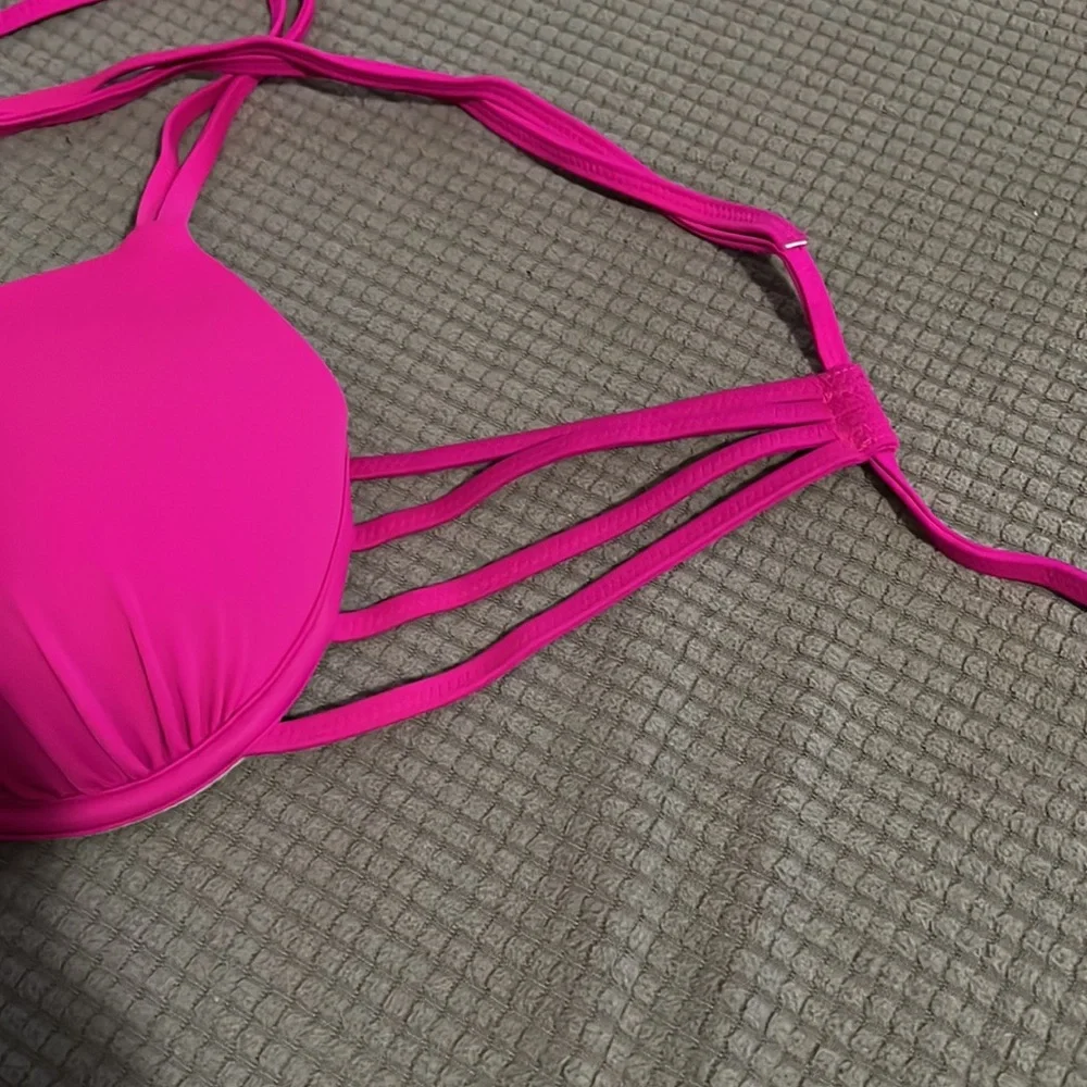 Shade & Shore 3 pieces swim bikini. Size S juniors - Picture 9 of 10